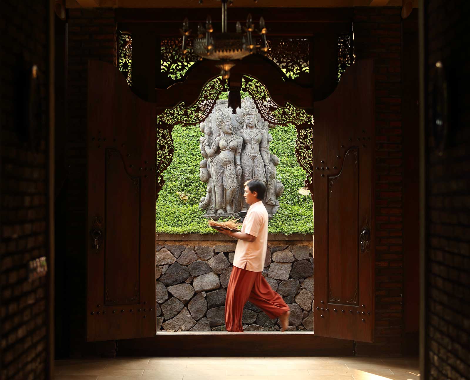 PLB_Spa_entrance_1