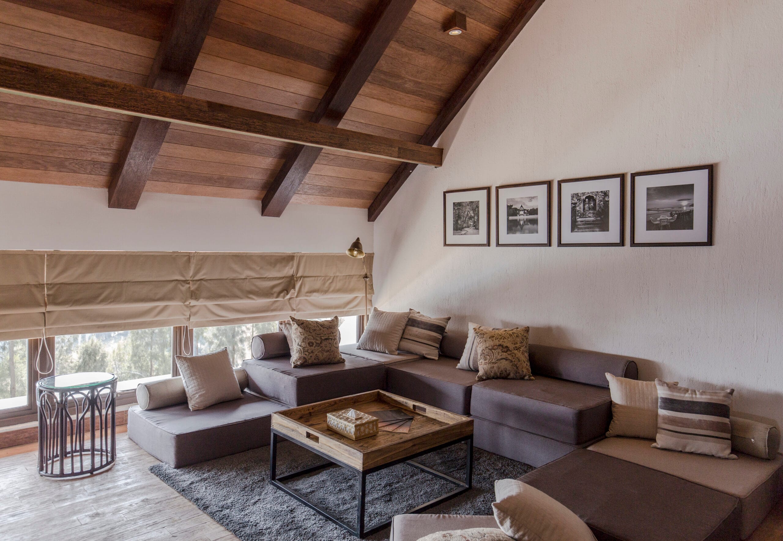Bromo_Deluxe_Attic (5)