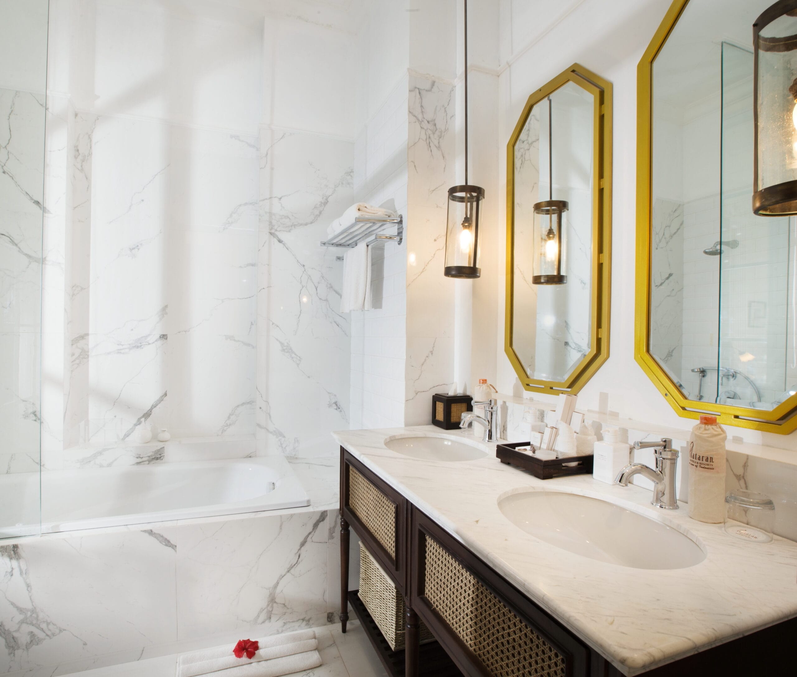 Deluxe Premier Bathroom