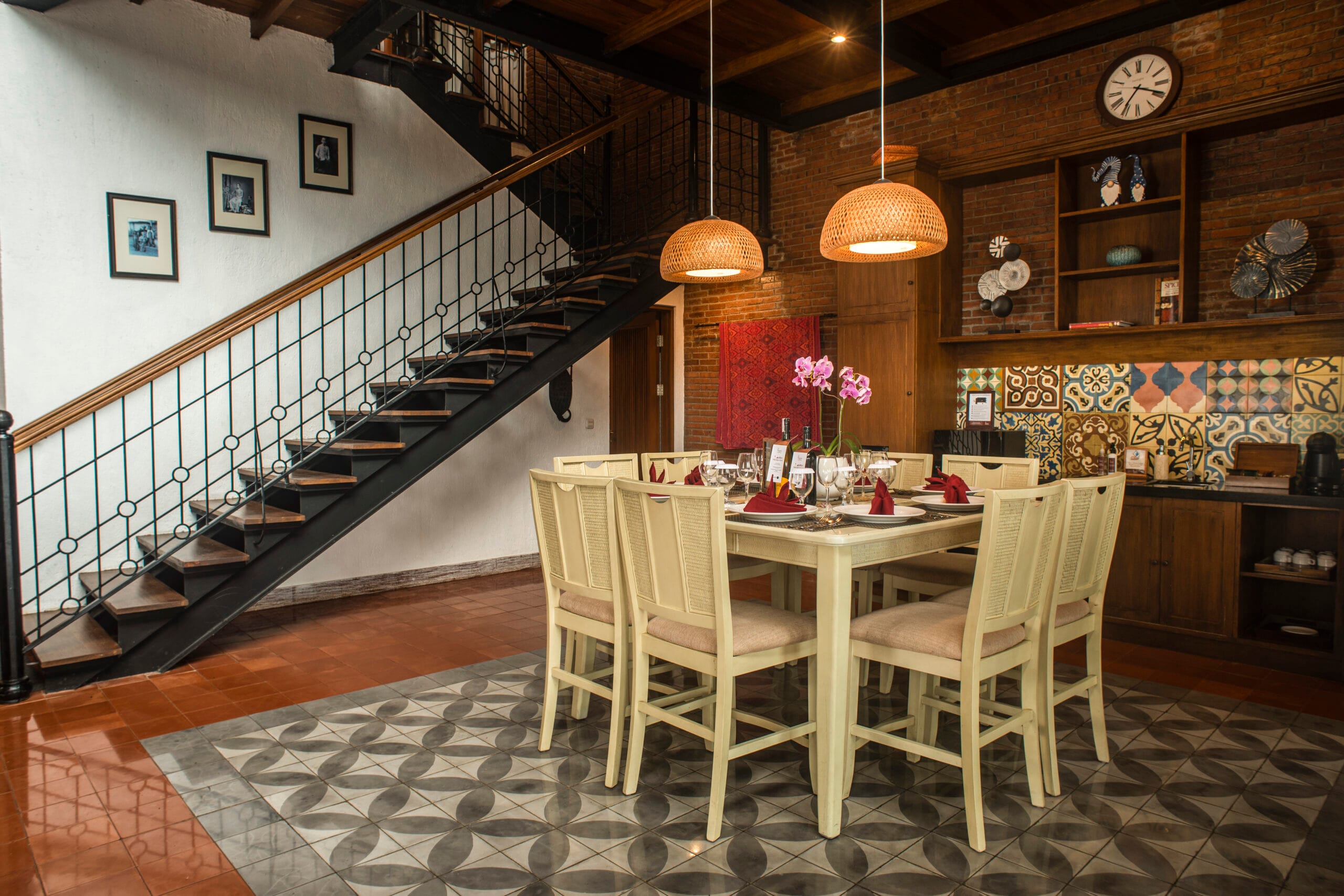 Dining Room_02