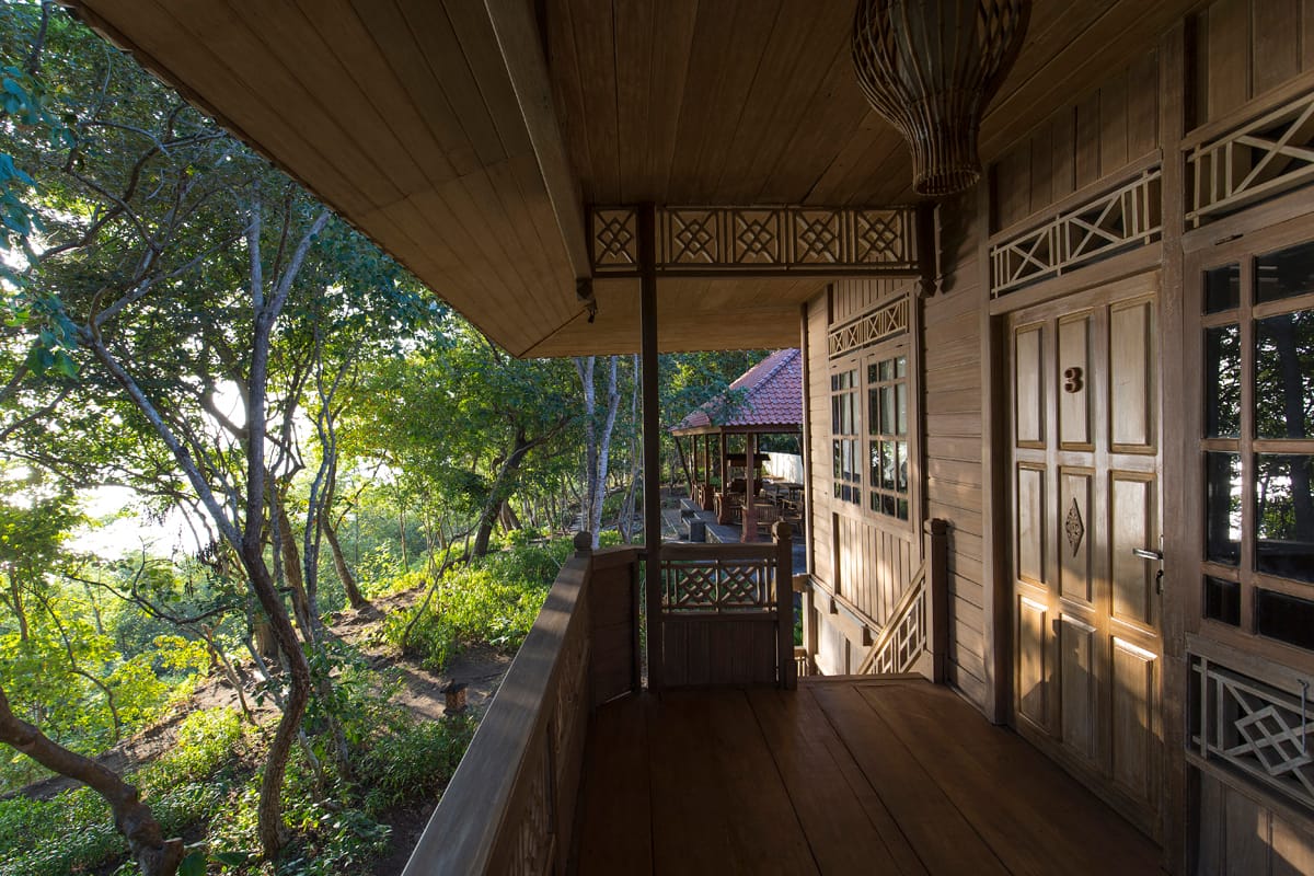 Eco Lodge_BALURAN_Standard Lodge_Terrace_4