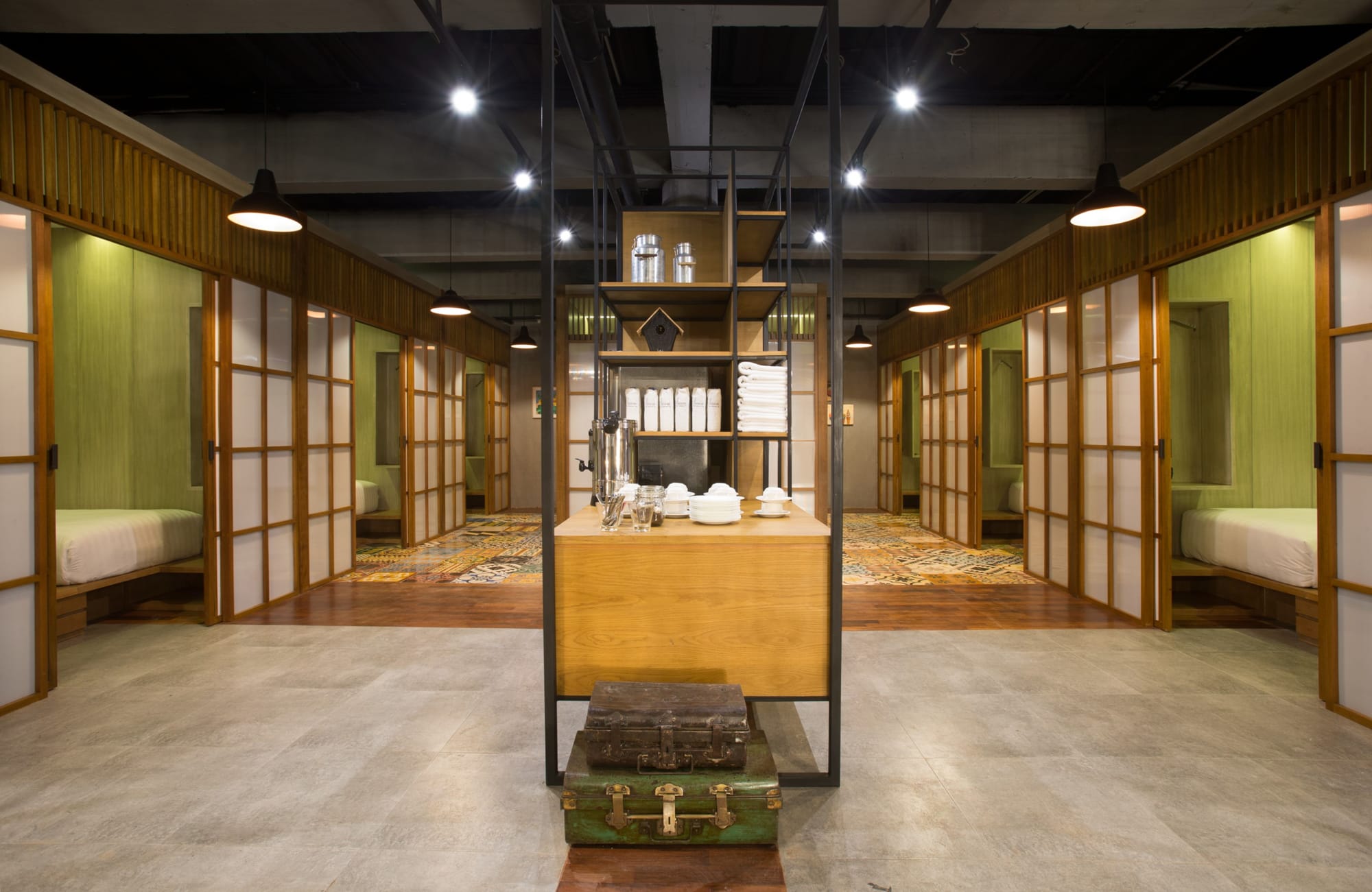 Mezzanine_2