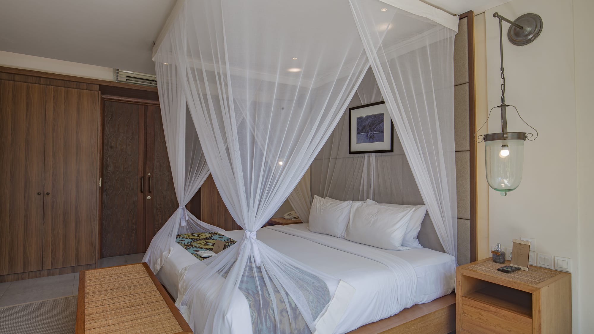 PLU Suite_10