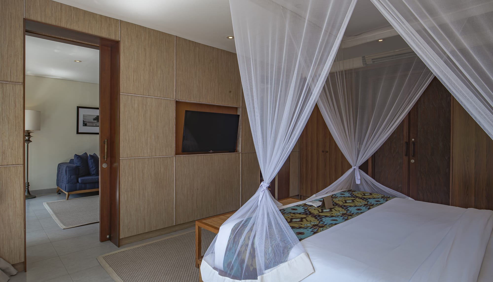 PLU Suite_12