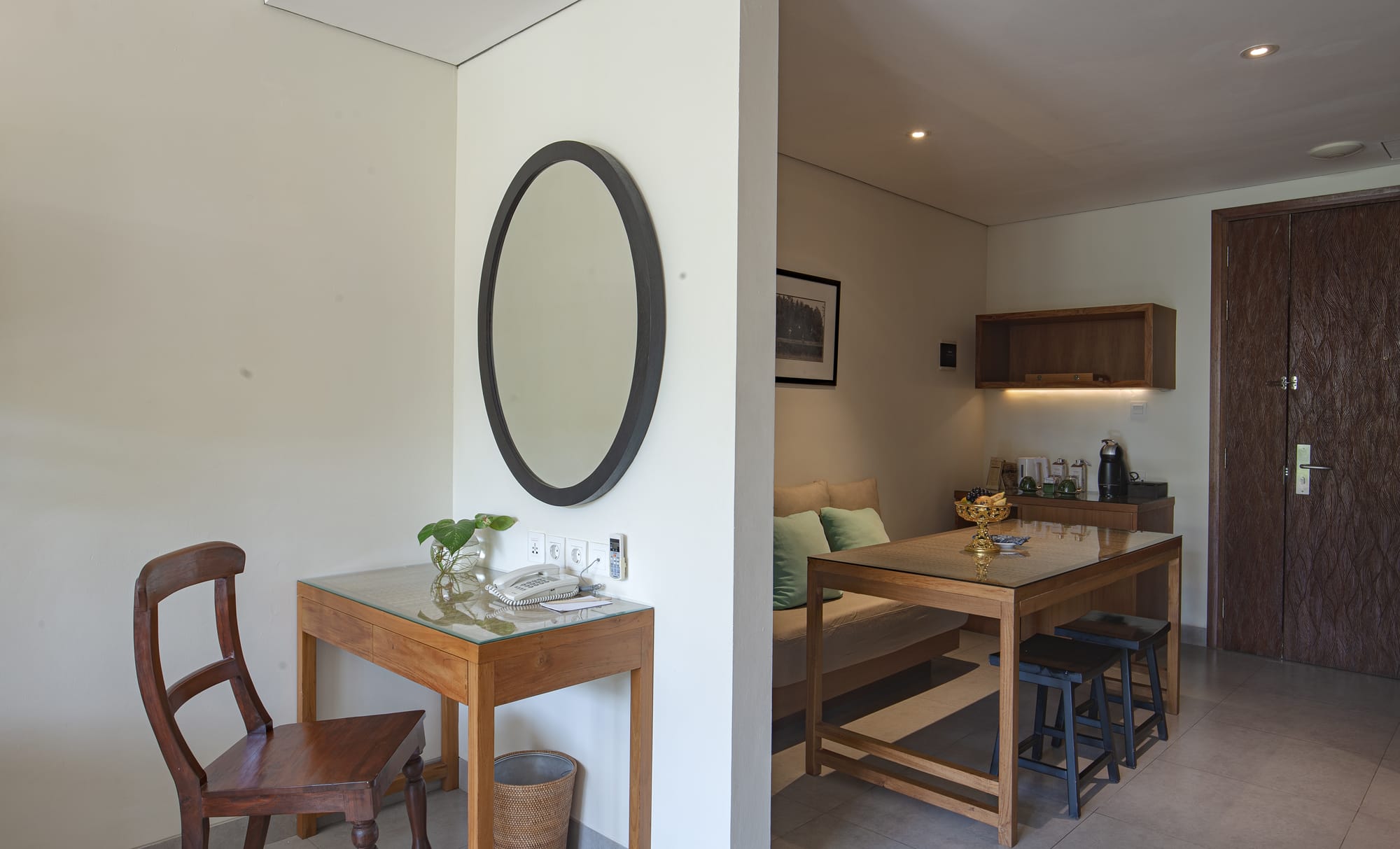 PLU Suite_17