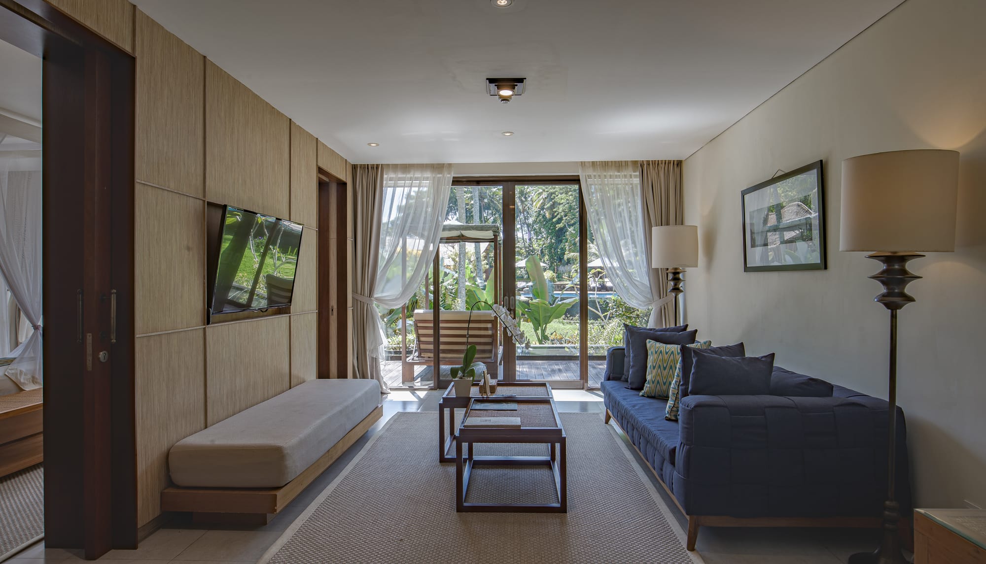 PLU Suite_4