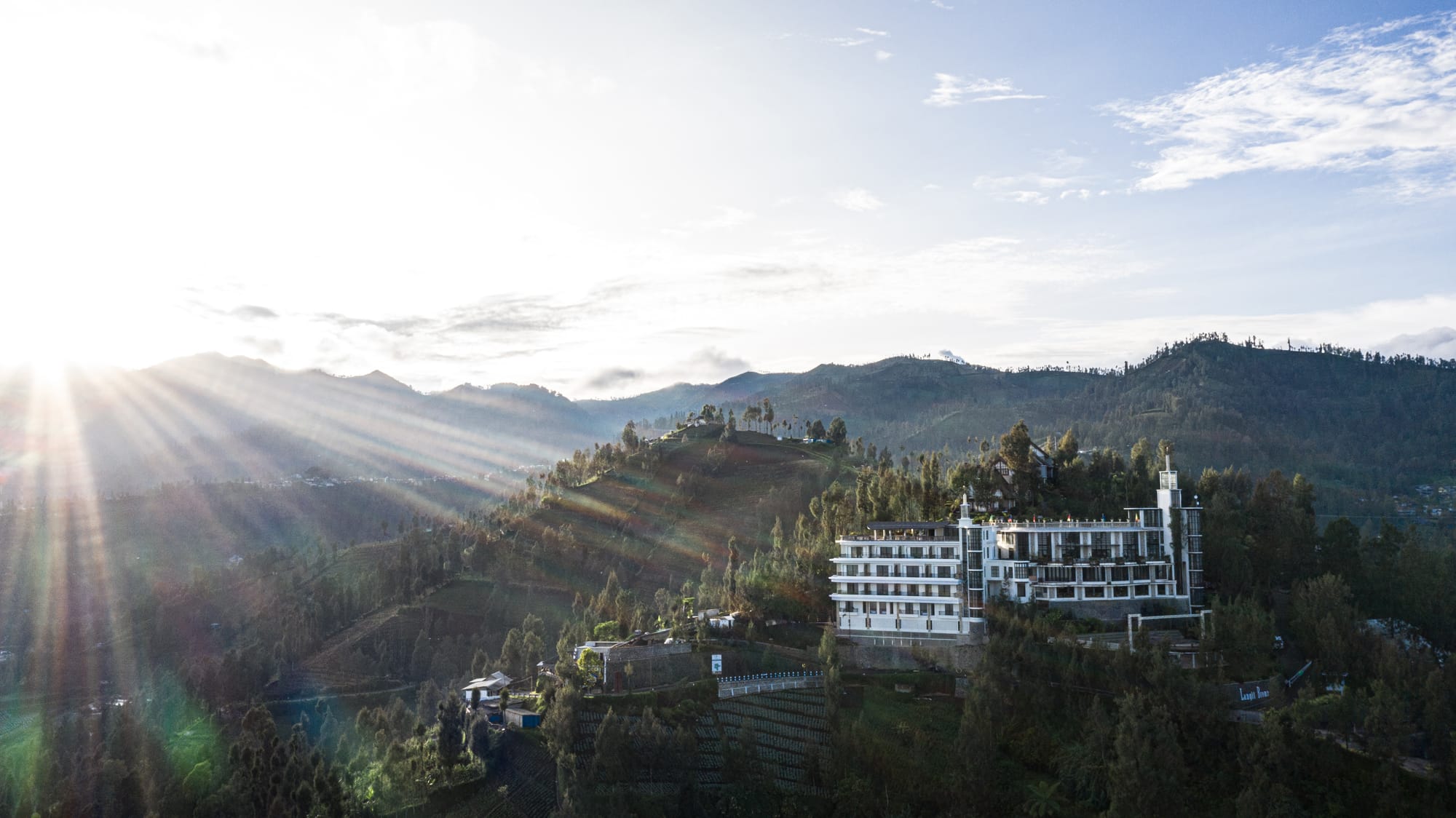 Facade Bromo1
