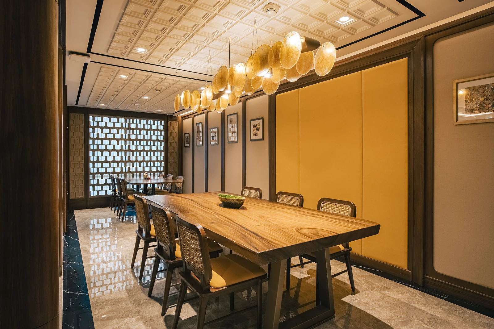 teras-plaza-indonesia-1