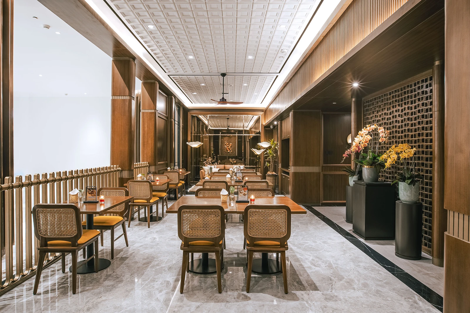 teras-plaza-indonesia-2