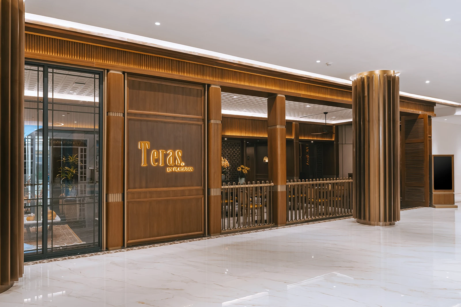 teras-plaza-indonesia-4